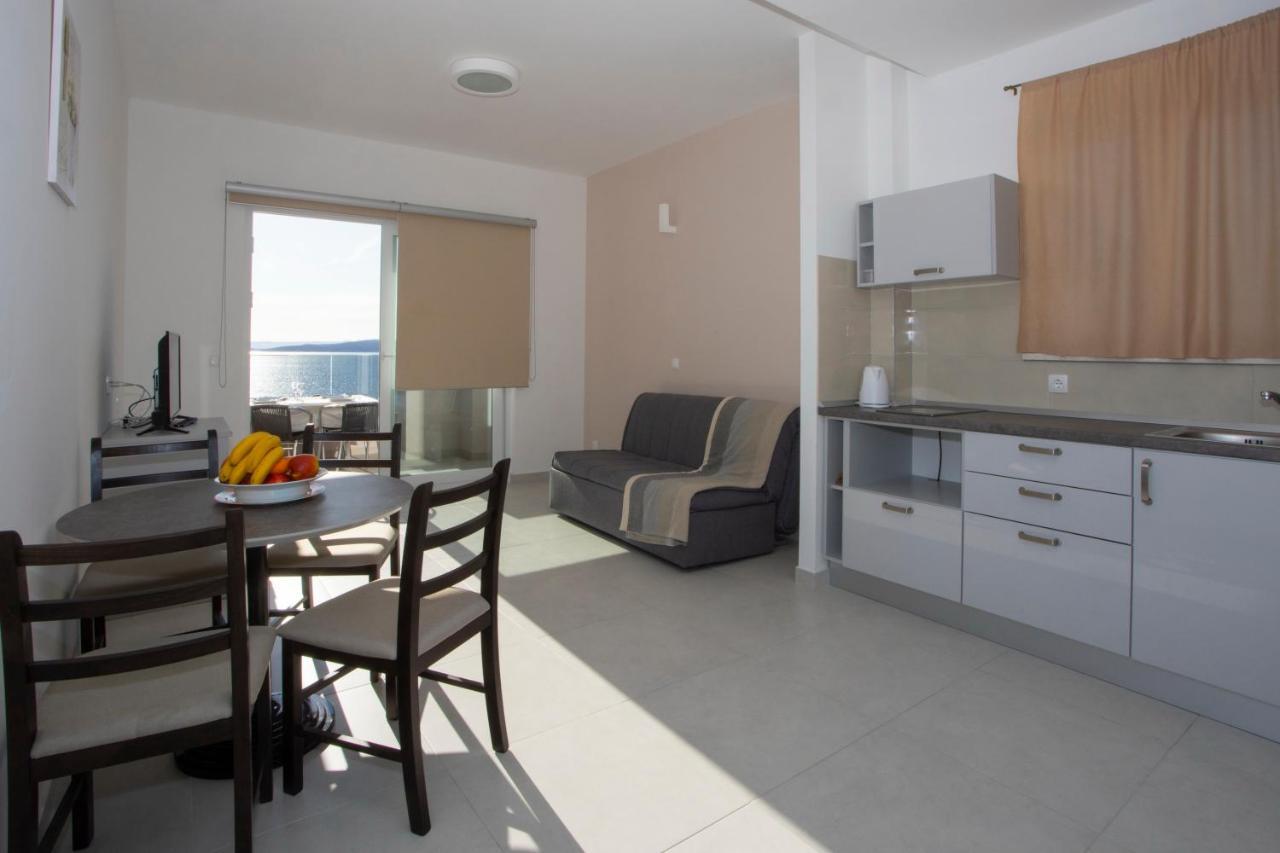 Apartments Medvidovic Башка-Вода Екстер'єр фото
