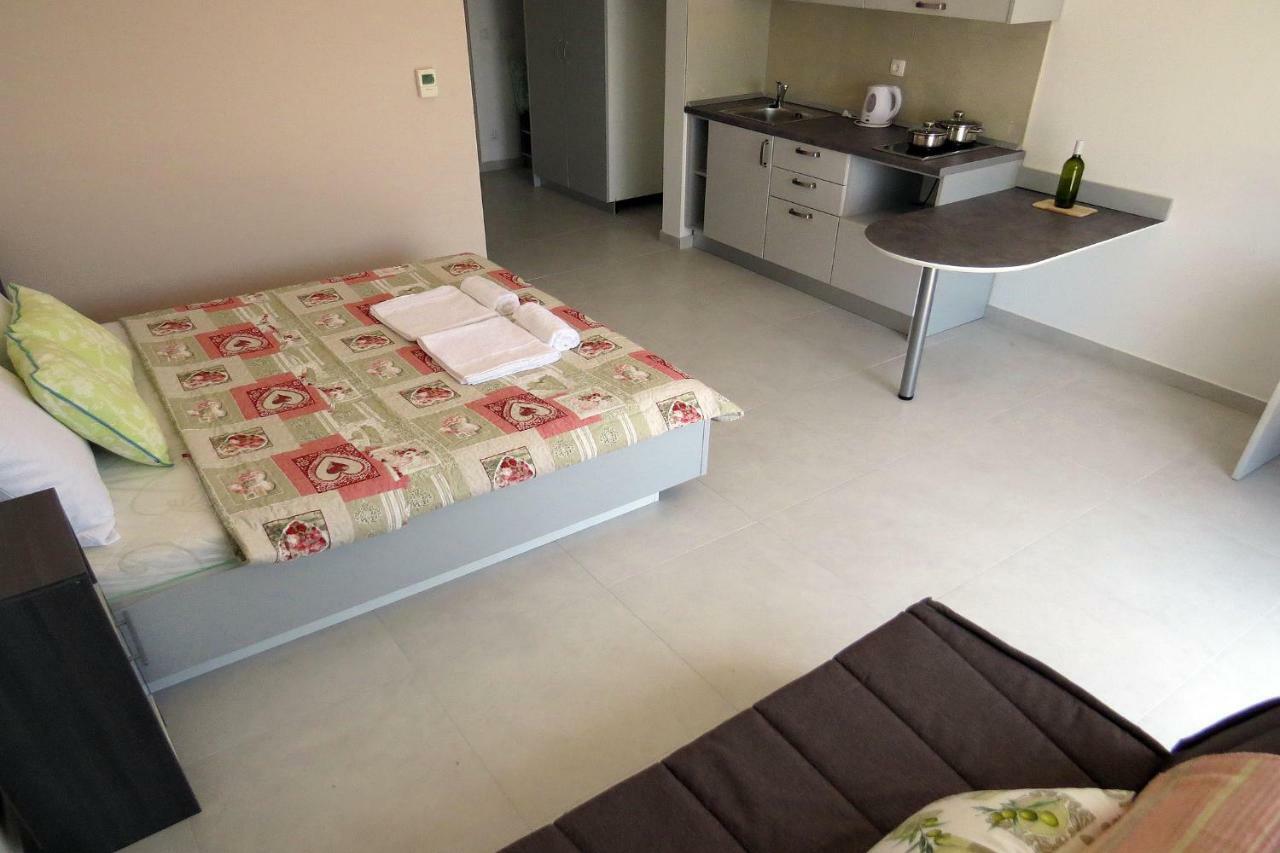 Apartments Medvidovic Башка-Вода Екстер'єр фото